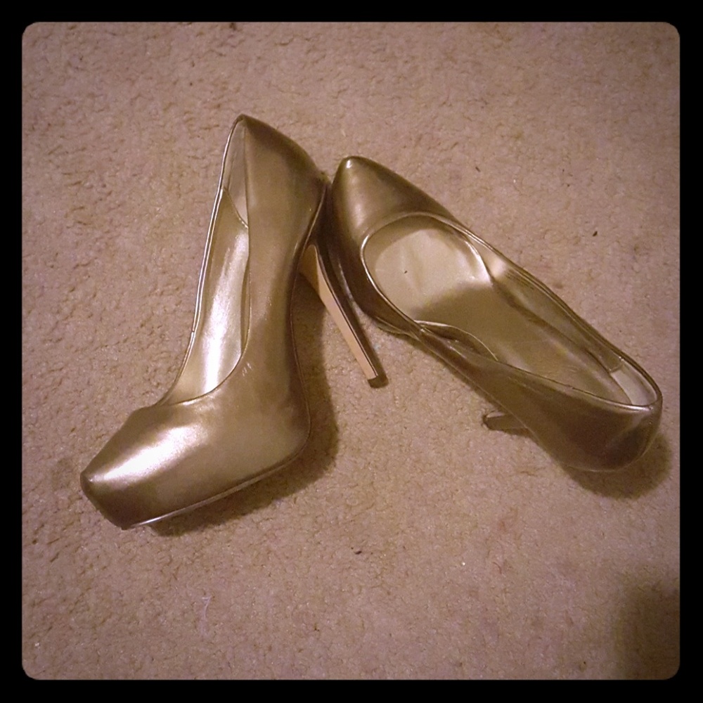 Fergie Heels