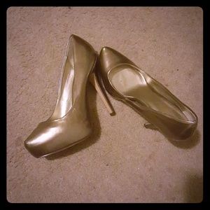 Fergie Heels