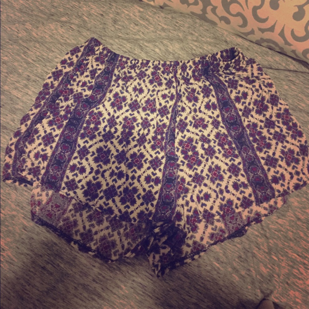 Brandy Melville shorts
