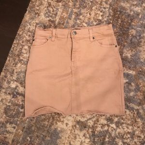 Rose colored / creme skirt