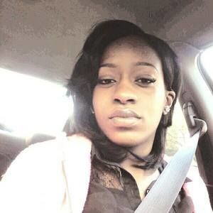 Meet your Posher, Deonna