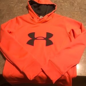 Under armour semi fitted hoody