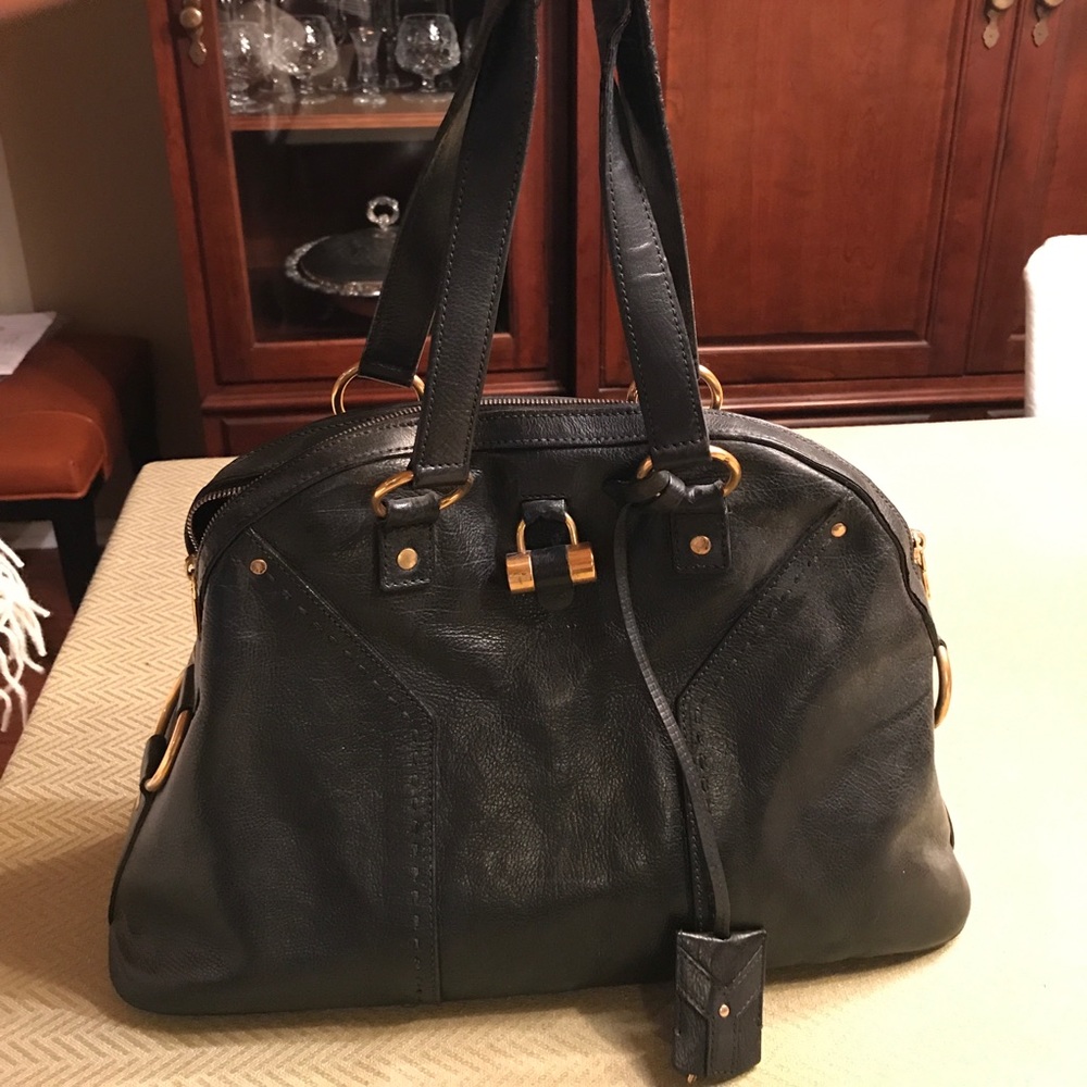 Loved but still going strong: AUTHENTIC YSL Muse