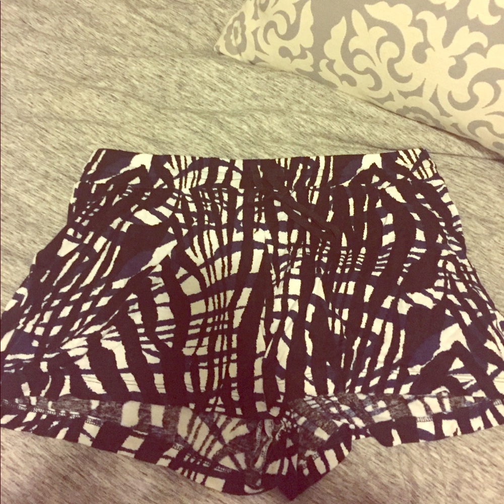 Flowy shorts
