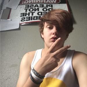 Meet your Posher, James