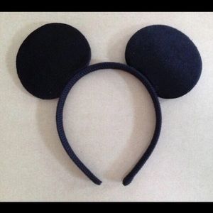 4pcs all plain black mickey ears for cubgabs