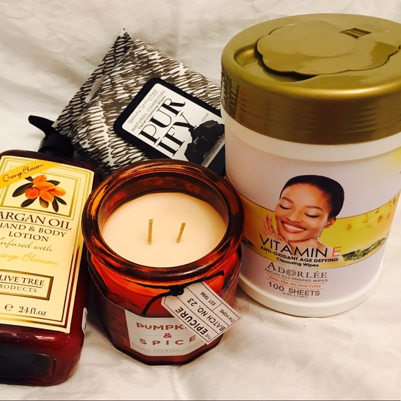 Fall mood Health and Beauty 🌺 - Picture 1 of 4