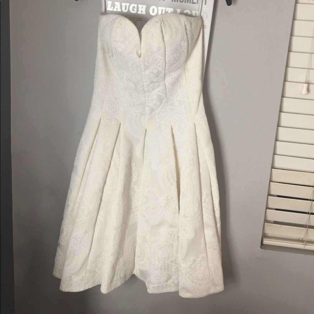 Off white polyester spandex dress