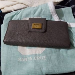 Fossil Wallet
