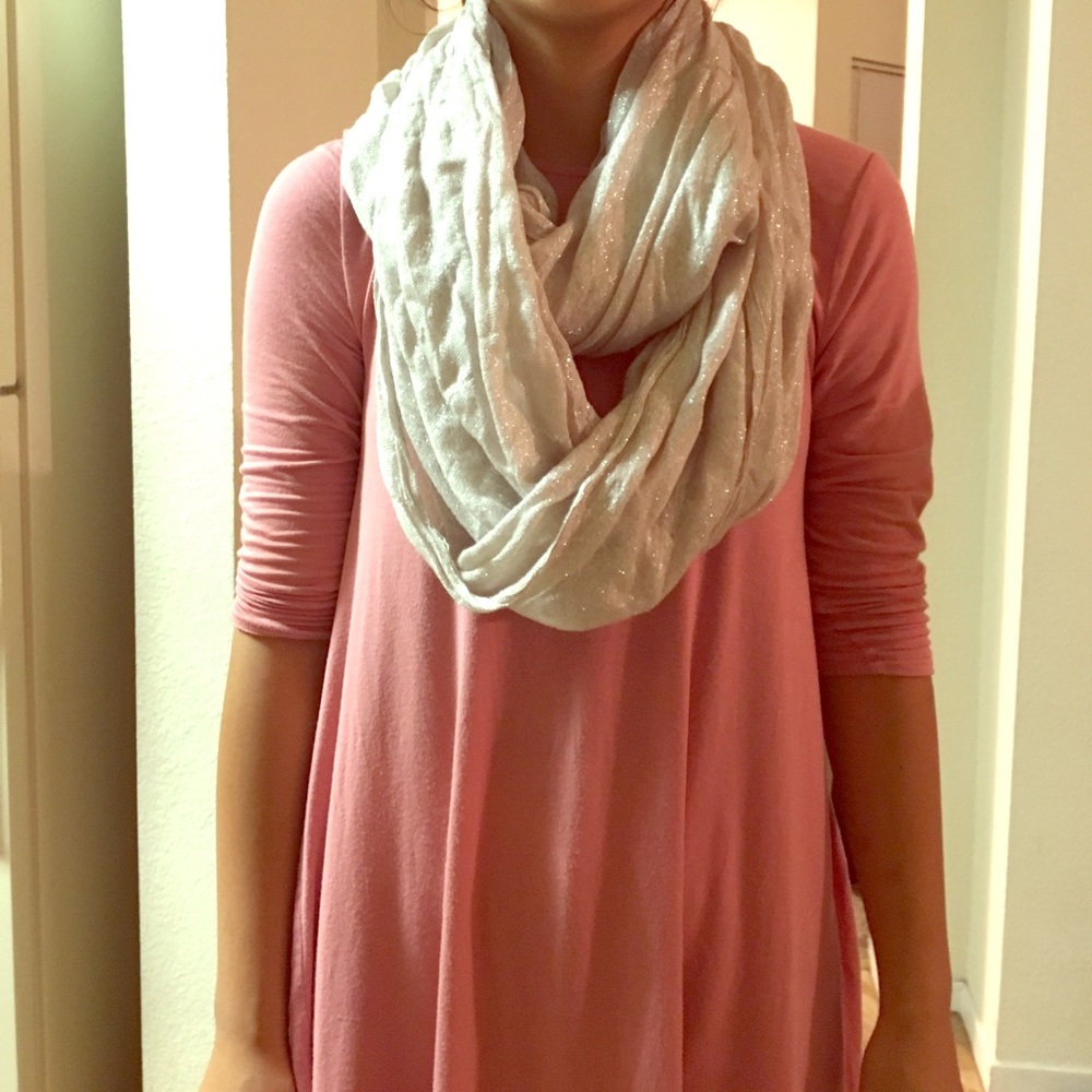 Sparkly scarf