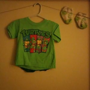 Ninja Turtle tshirt/socks