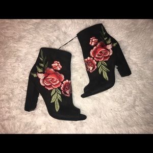 Windsor Heel Booties