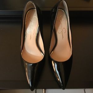 Jessica Simpson Black Pumps
