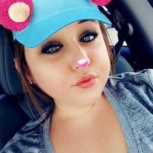 Meet your Posher, Alissa