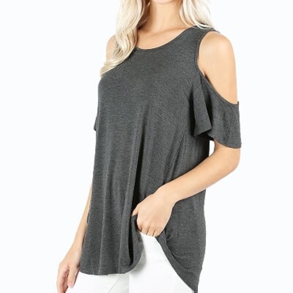 Gorgeous cold shoulder top - Picture 6 of 8