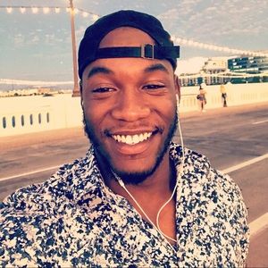 Meet your Posher, Randall