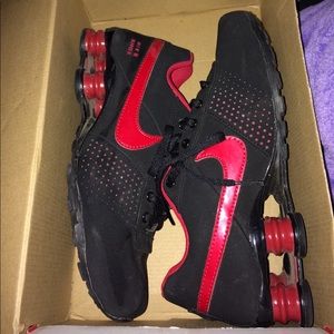 Nike shox size 5.5