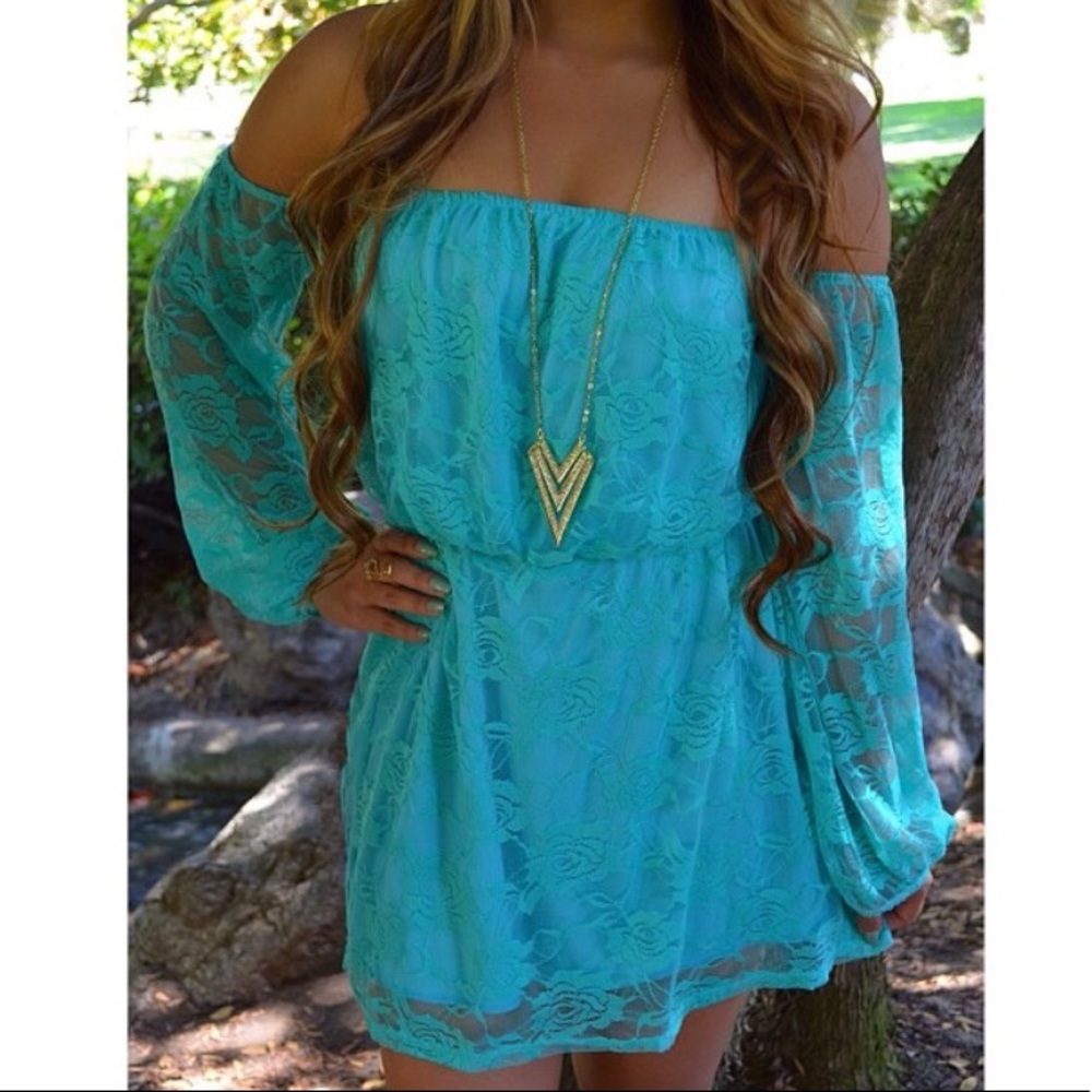 Baby doll off the shoulder dress