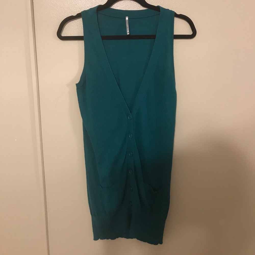 NWOT Vest Hunter Green