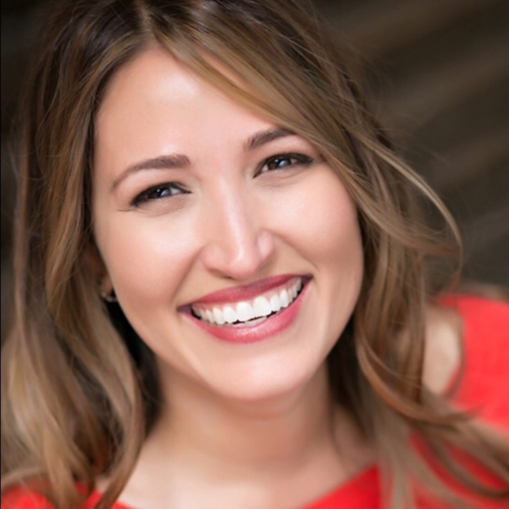 Meet your Posher, Leah