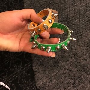 Leather dog spiked collar