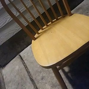 Meet your Posher, Dennis