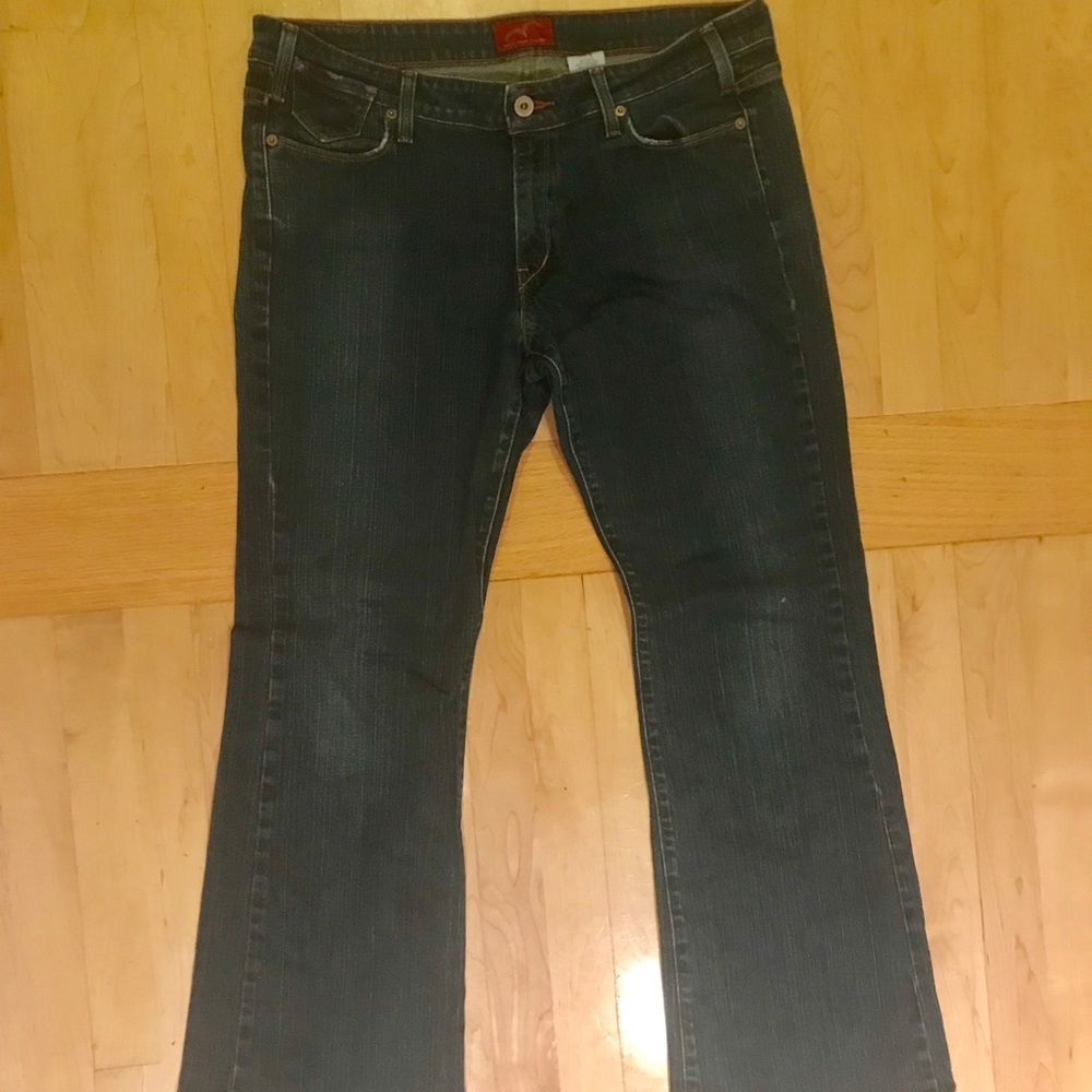 Levi’s Vintage Flare 572s, Excellent condition!