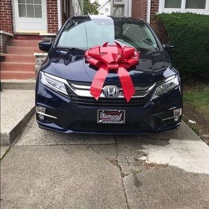 Meet your Posher, Auraham