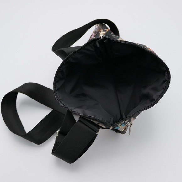 Lesportsac Kylie Crossbody Bag - Picture 4 of 6