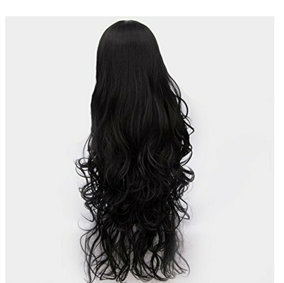Black Layered Beauty Wig main image 4