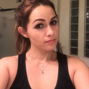 Meet your Posher, Teresa