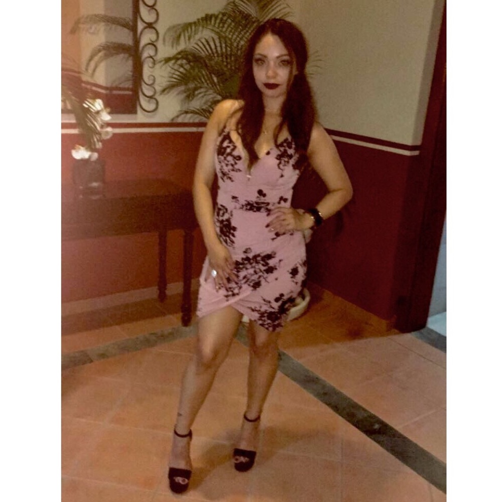 Fashion Nova dress