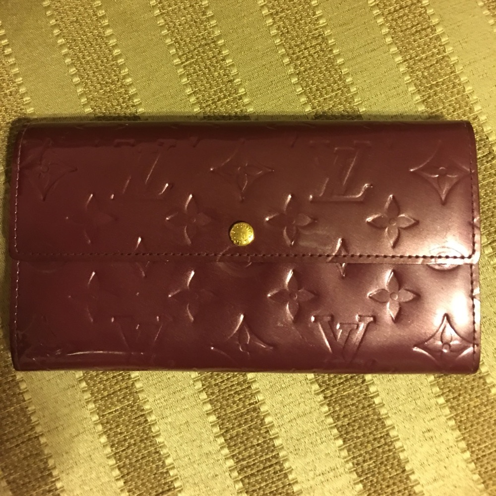SOLD LV authentic purple glossy wallet