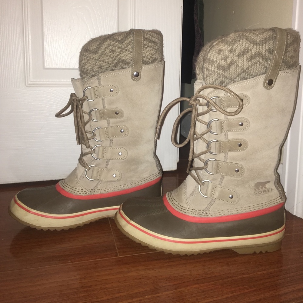 Sorel Joan of arctic winter boots
