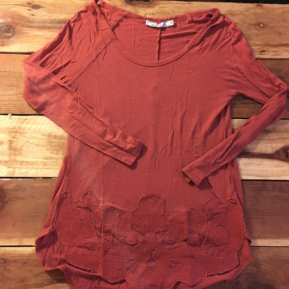 Chloe K long sleeve with lace trim