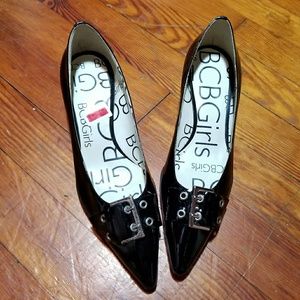 BCBG Girls black kitten heels size 6B