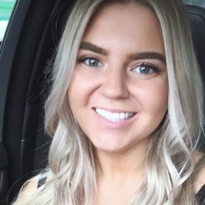 Meet your Posher, Casey