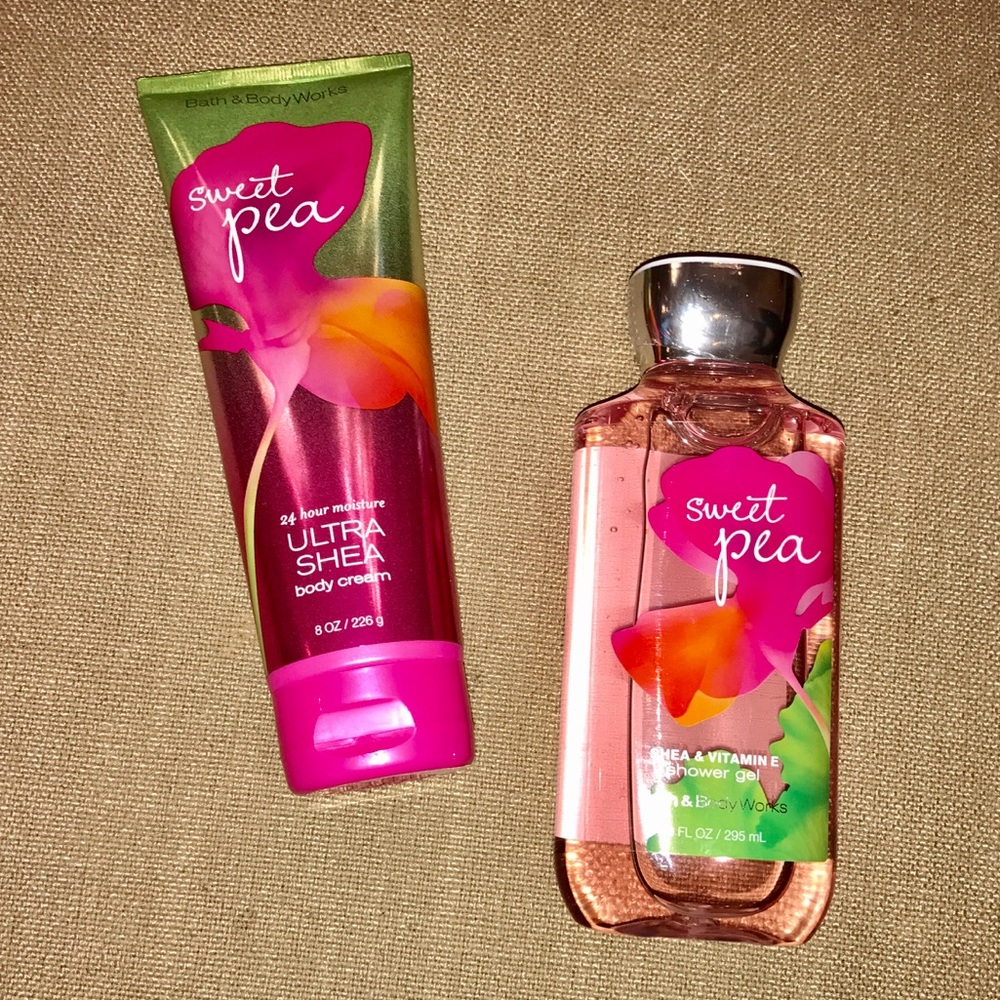 Bath & Body Works  Sweet Pea  Lotion & Shower Gel