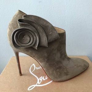 NIB CHRISTIAN LOUBOUTIN MRS. BABA  BOOTIES SZ 38.5