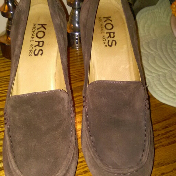SOLD   SALE! Genuine Michael Kors Platform Loafers - Picture 6 of 6