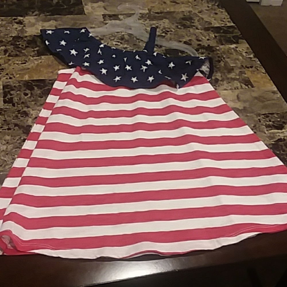 Off the shhoulder dress