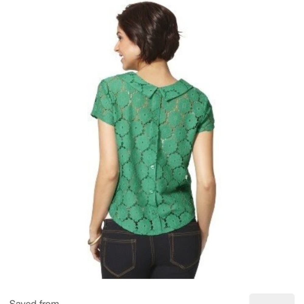 Peter Pan collar lace top