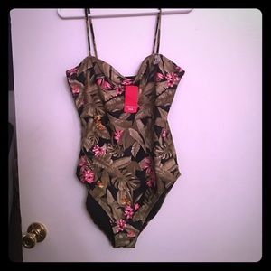 Forever 21 swim size xl