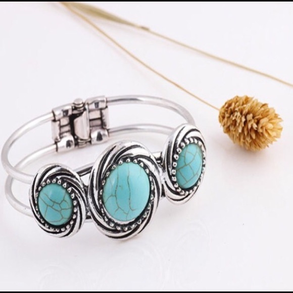 4 for $20 🆕 boho bracelet - Picture 2 of 5