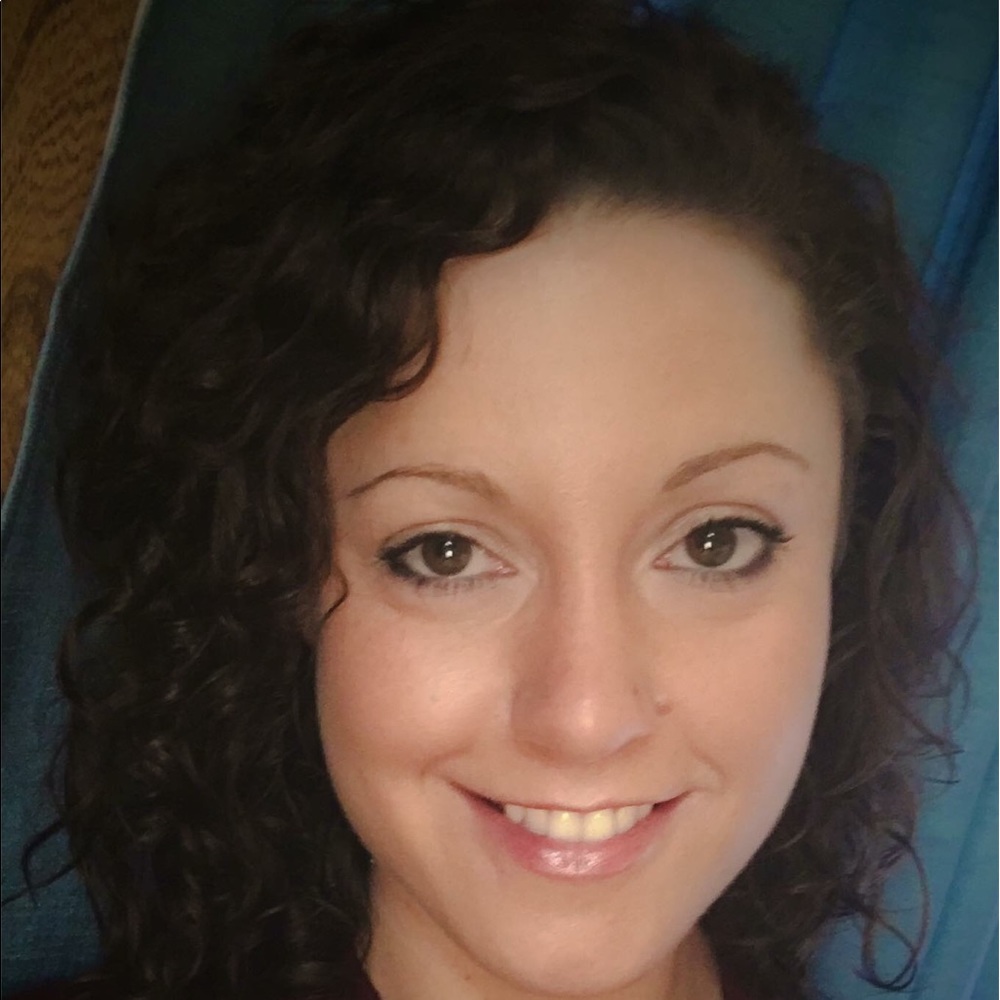 Meet your Posher, Nikki