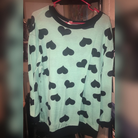 Hearts sweater - Picture 1 of 1