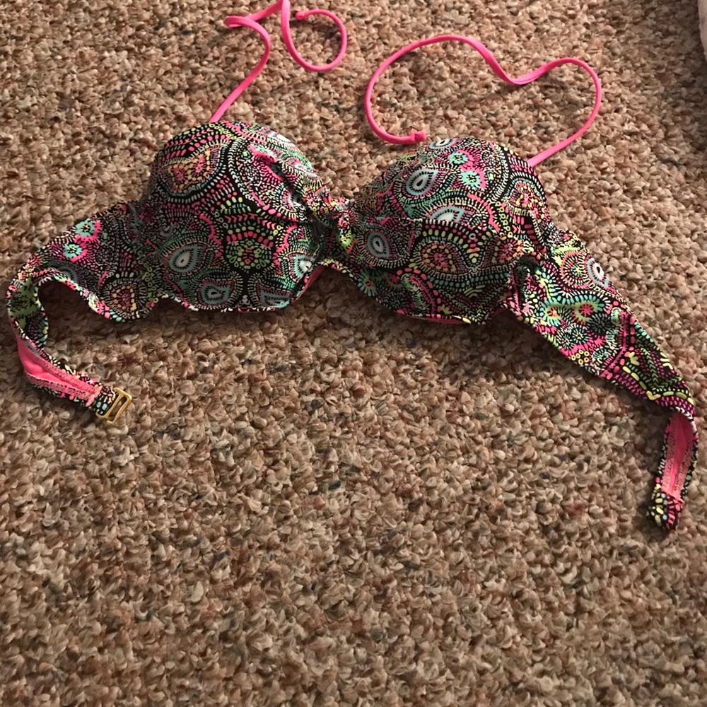 Bikini top