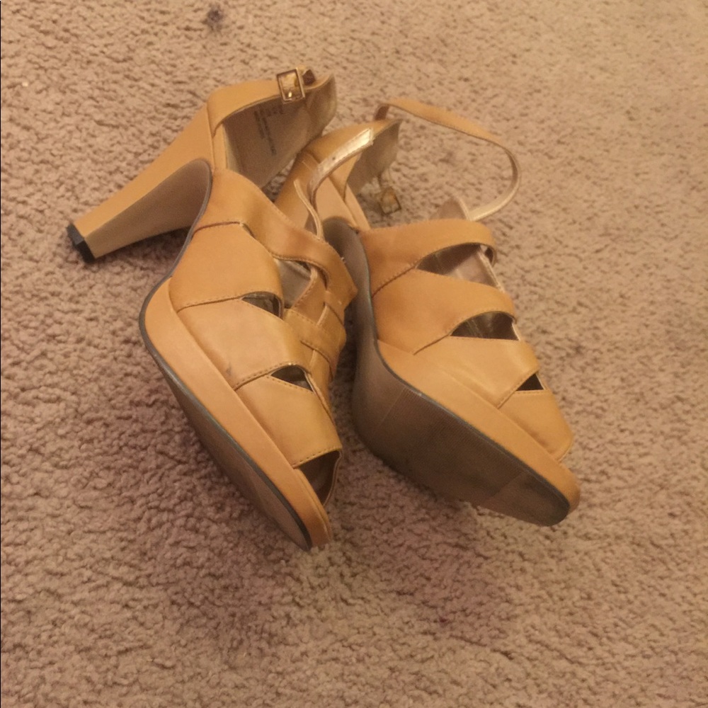 Mustard yellow heels