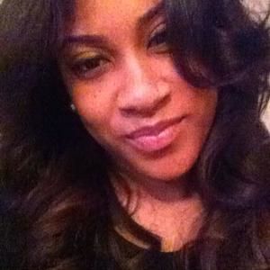 Meet your Posher, Courtney