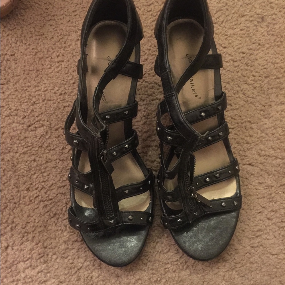 Black heels